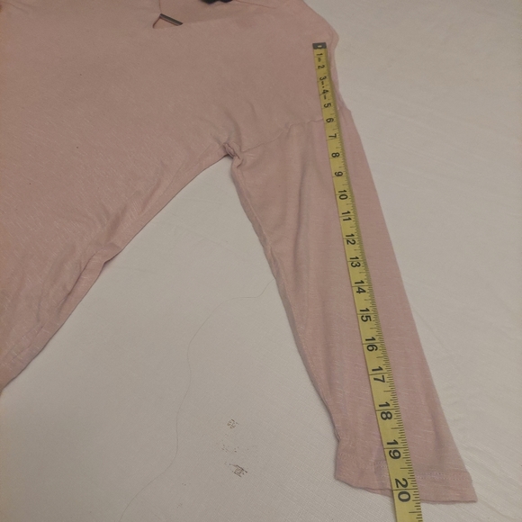Metaphor Light Blush Pink Lightweight V Neck Long Sleeved Shirt Size XSmall - Picture 6 of 10